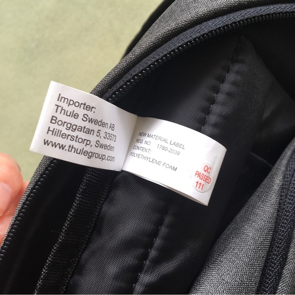 Case Logic 'Era' Backpack in Dark Grey - Laptop pouch - Picture 8 of 16